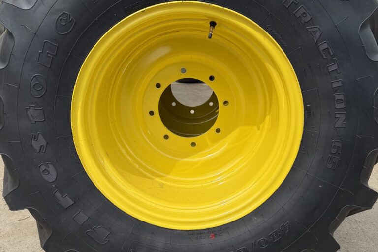 480/65X24 Firestone Maix Traction 65