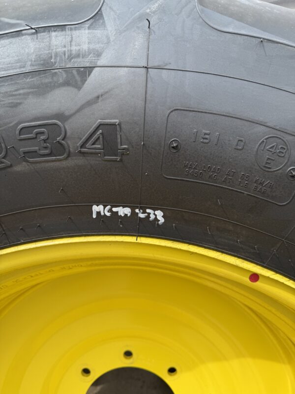 600/65X34 Firestone Maxi Traction 65 - Image 2