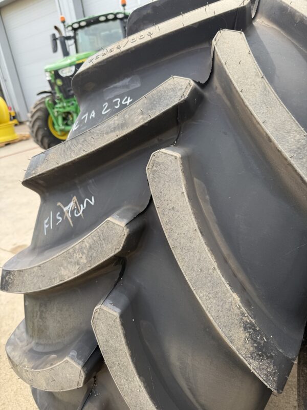 600/65X34 Firestone Maxi Traction 65 - Image 5