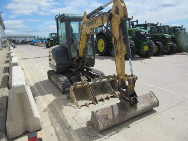 YANMAR SV26 - Image 8
