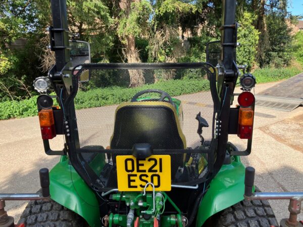 John Deere 3046R Compact Tractor - Image 5