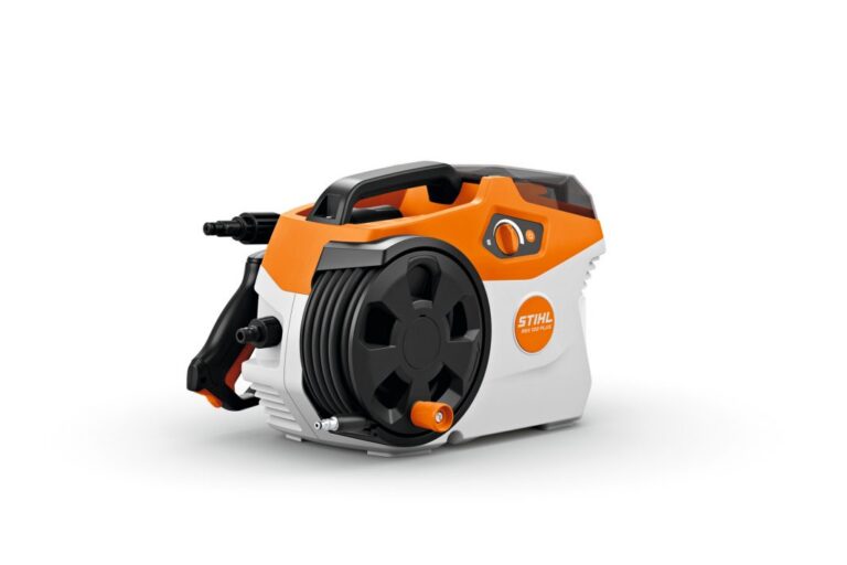 STIHL REA 100 PLUS Cordless Pressure Washer Tool Only