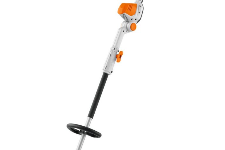 STIHL HLA 56 18" Cordless Long-Reach Hedge Trimmer Tool Only