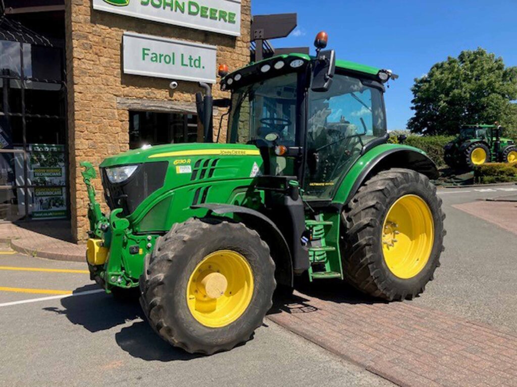John Deere 6130R