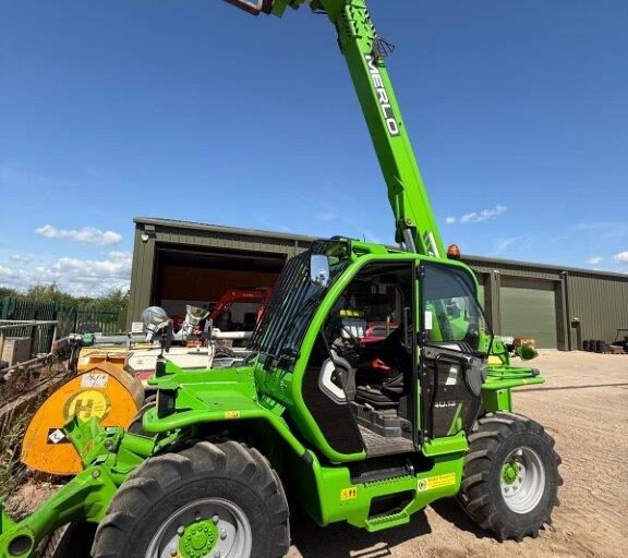 MERLO P40.13