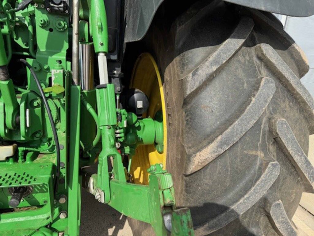 John Deere 6155R - Image 13