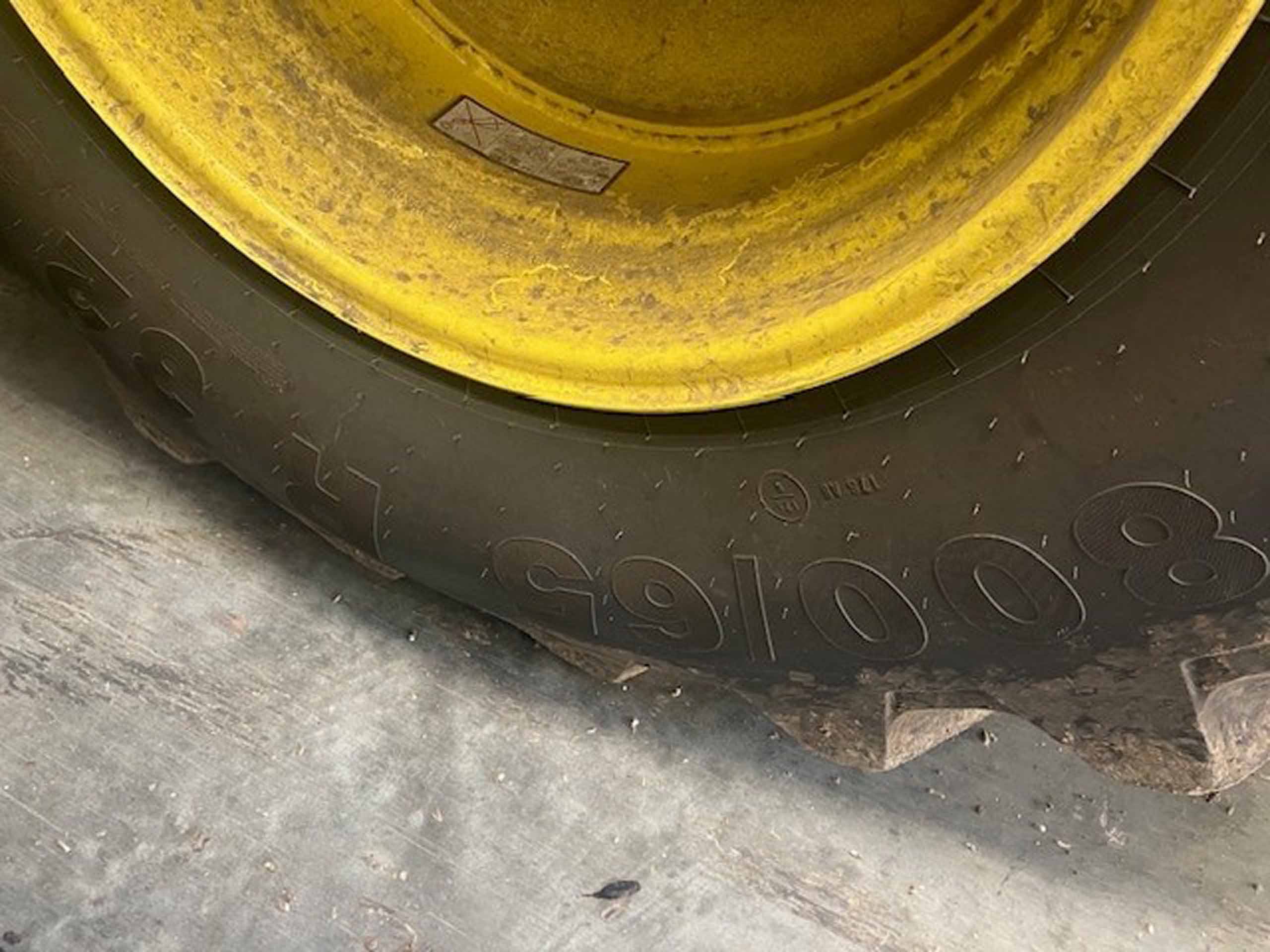 John Deere T560i HillMaster