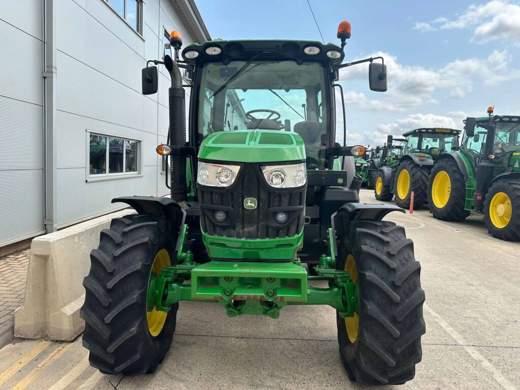 John Deere 6125R - Image 9