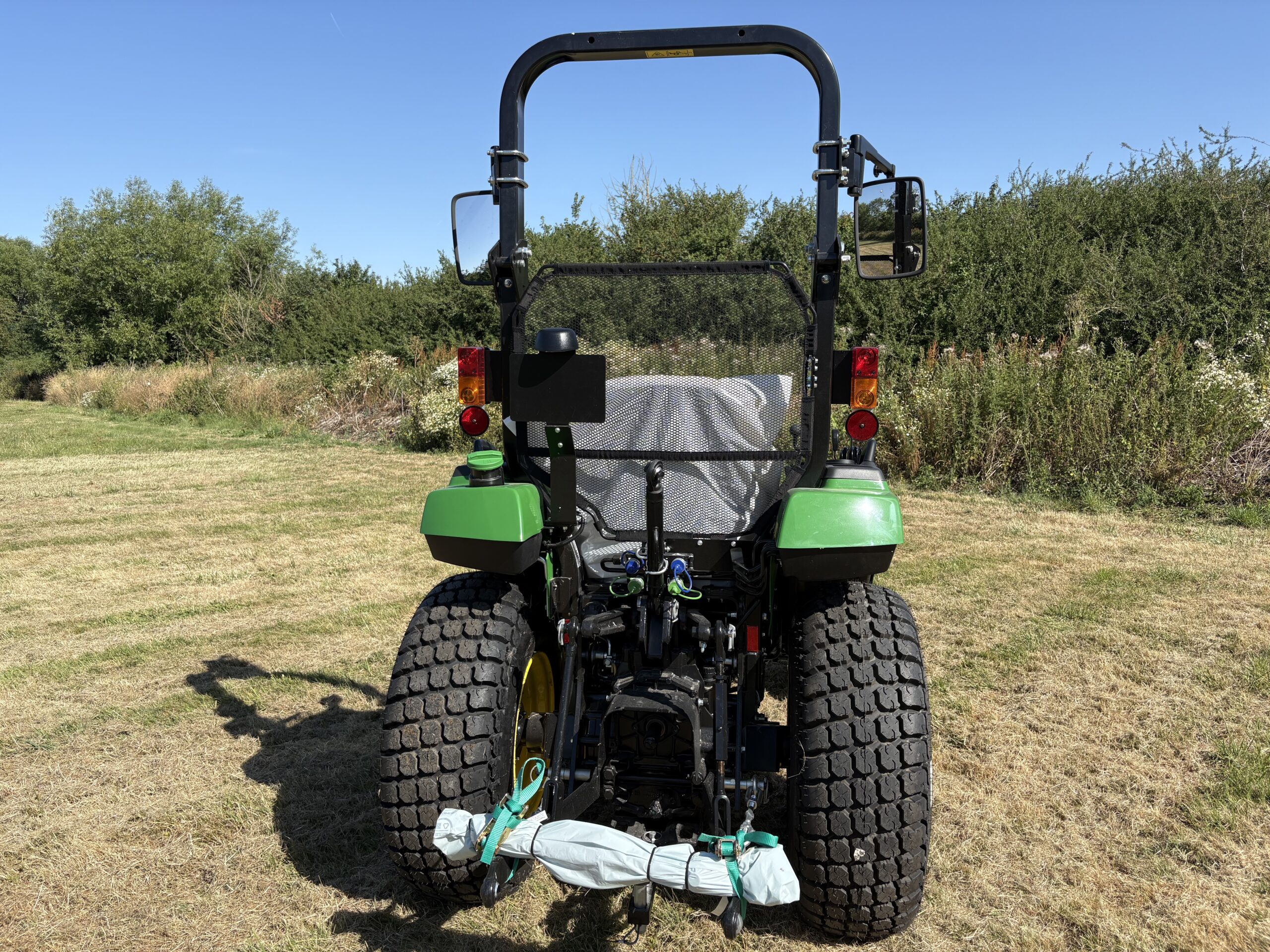 John Deere 2038R