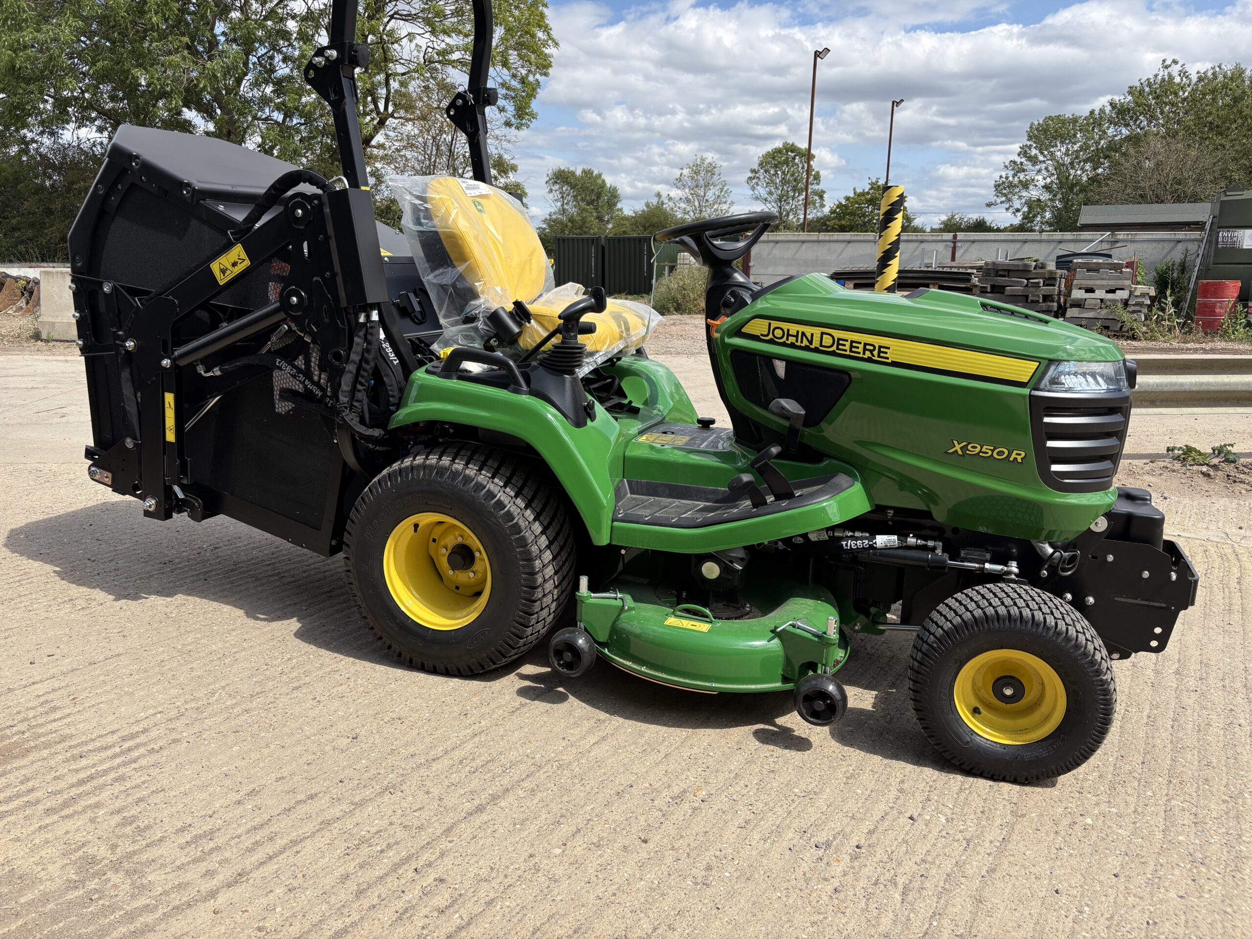 John Deere X950R