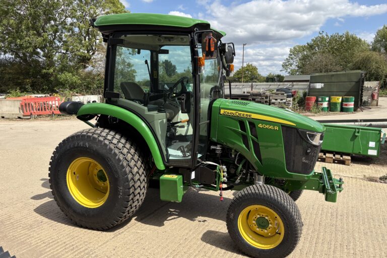 John Deere 4066R Compact Tractor