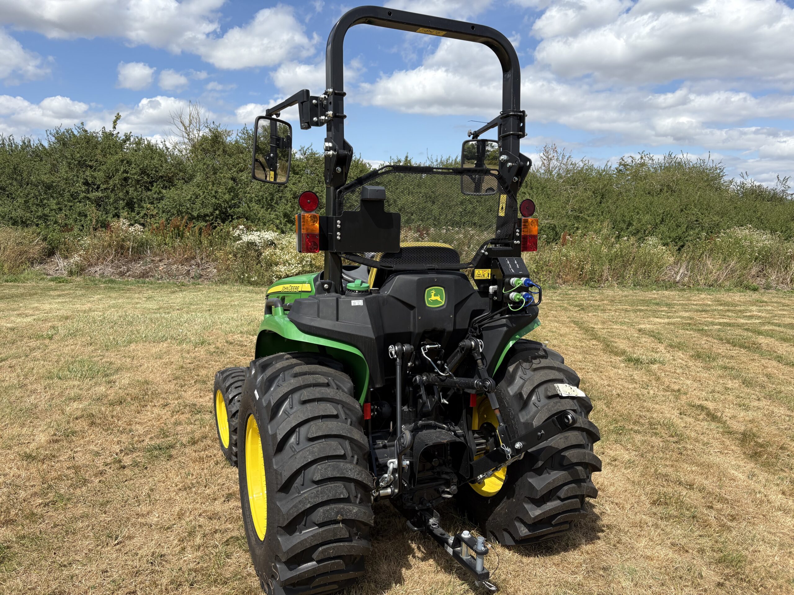 John Deere 3025E