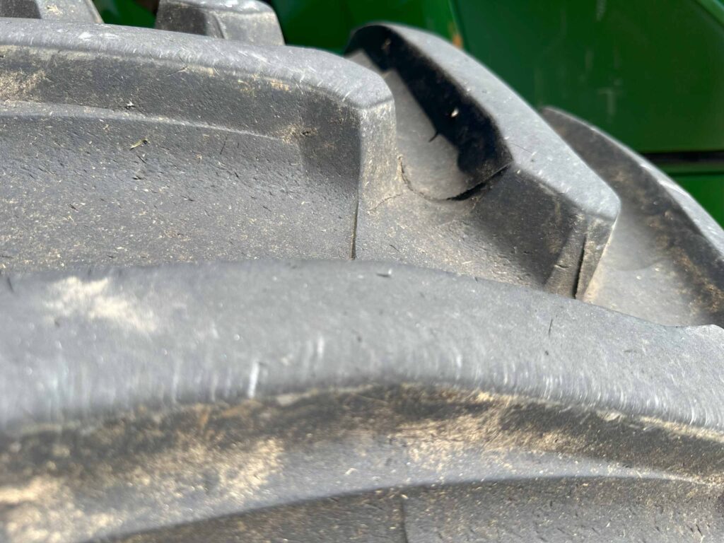 John Deere 6R 215 - Image 8