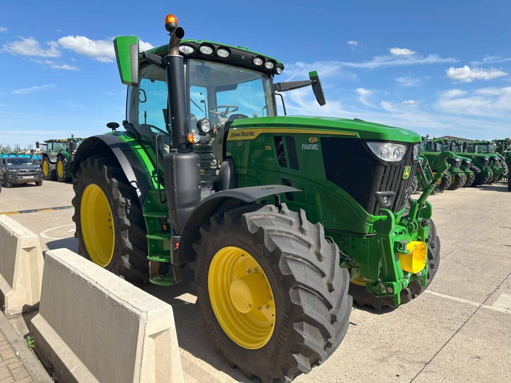 John Deere 6R 215 - Image 9