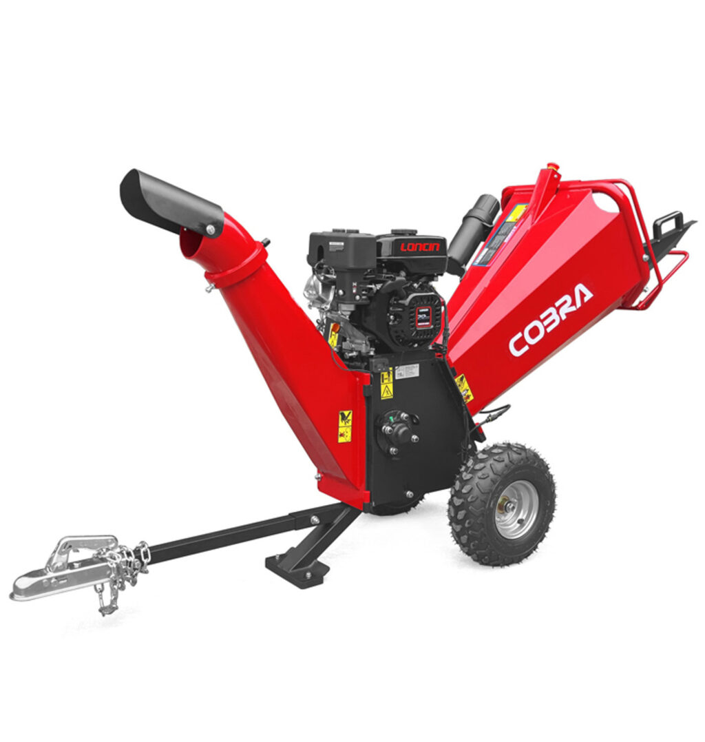 Cobra 700L 4" Capacity Towable Wood Chipper