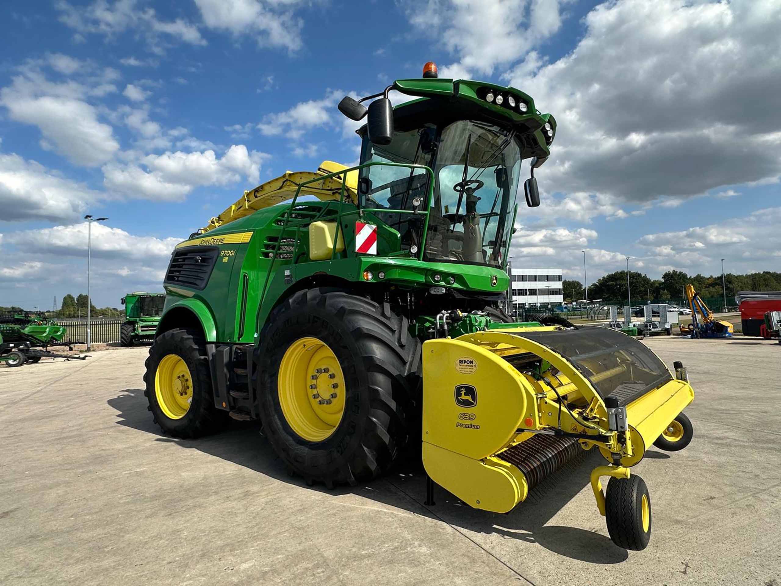 John Deere 9700i
