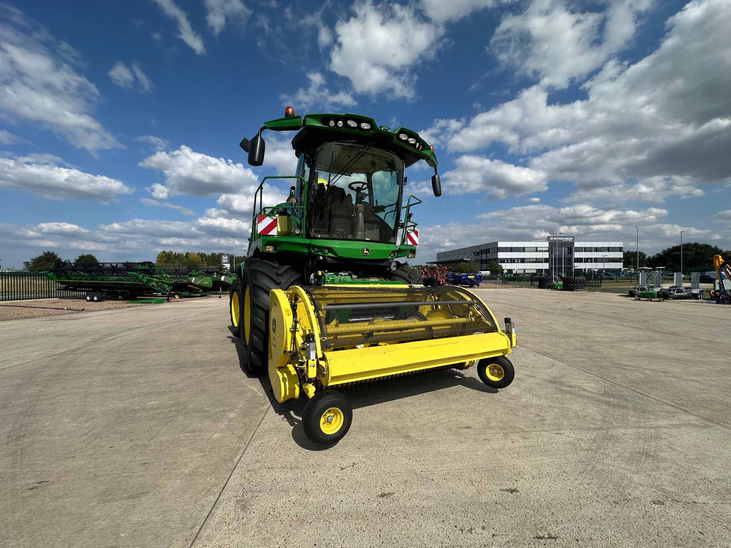 John Deere 9700i