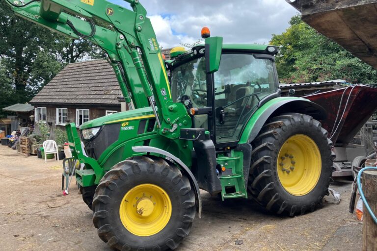 John Deere 6R 150 + 643R Loader