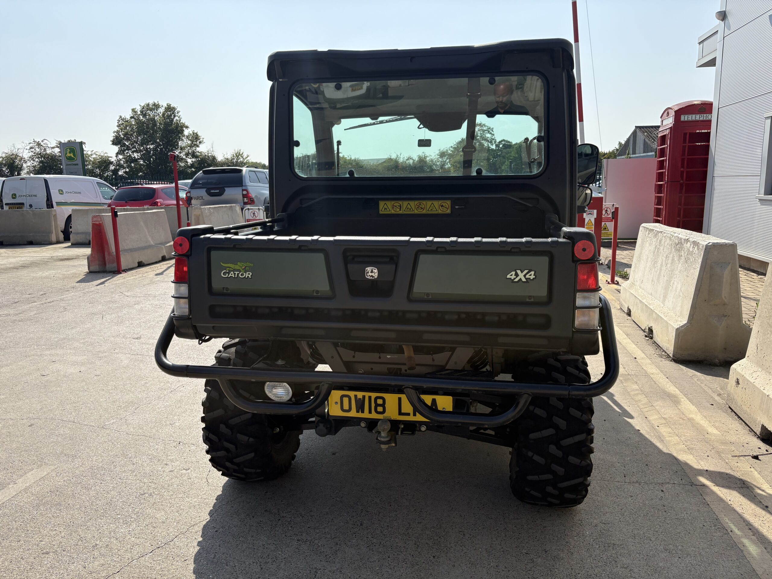John Deere XUV865M Gator