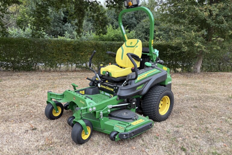 John Deere Z994R Commercial Z-Turn Mower