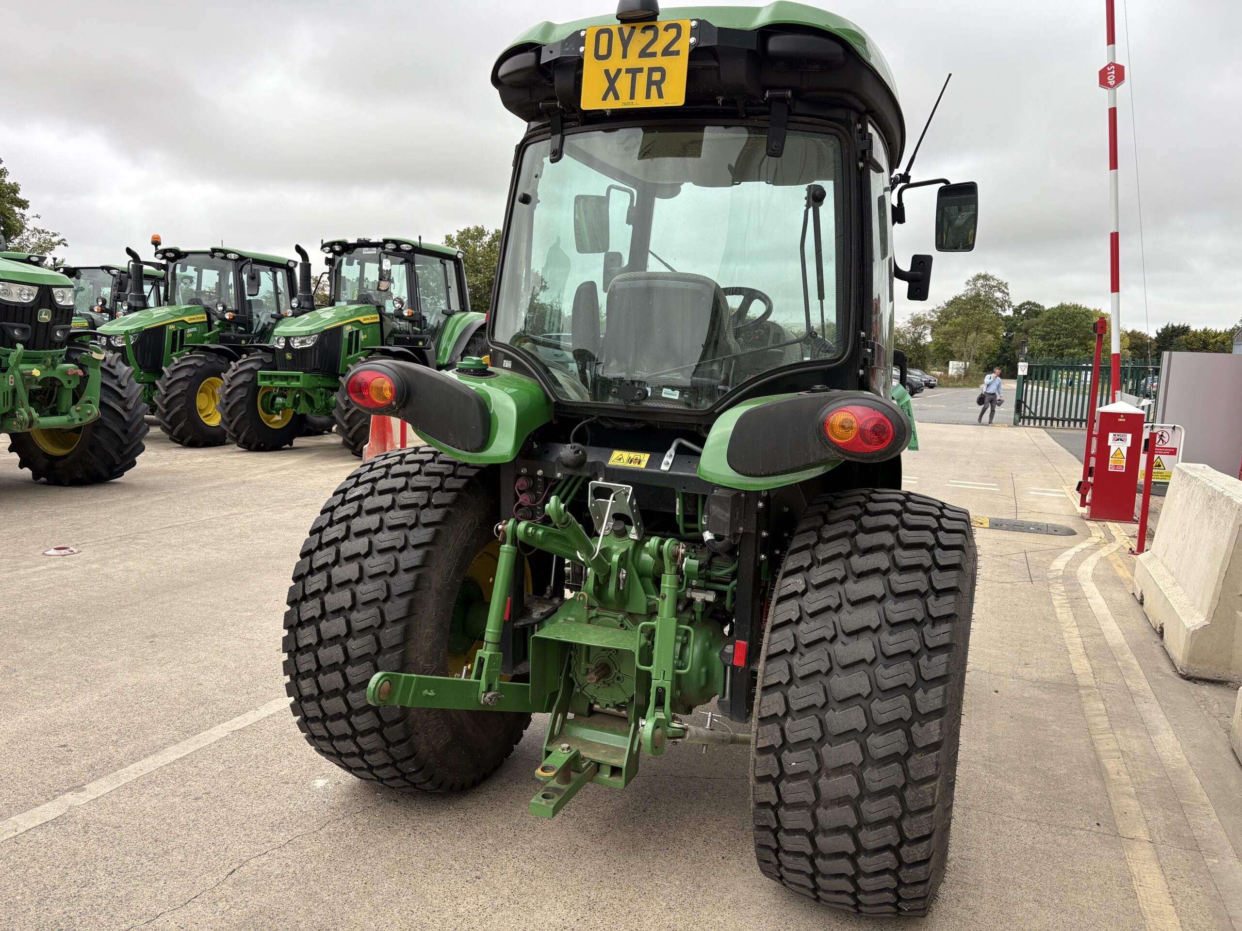 John Deere 4066R