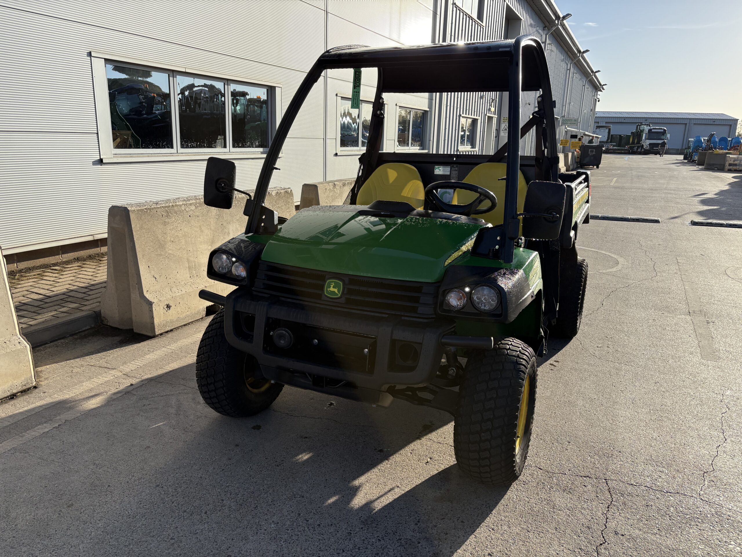 John Deere XUV855M