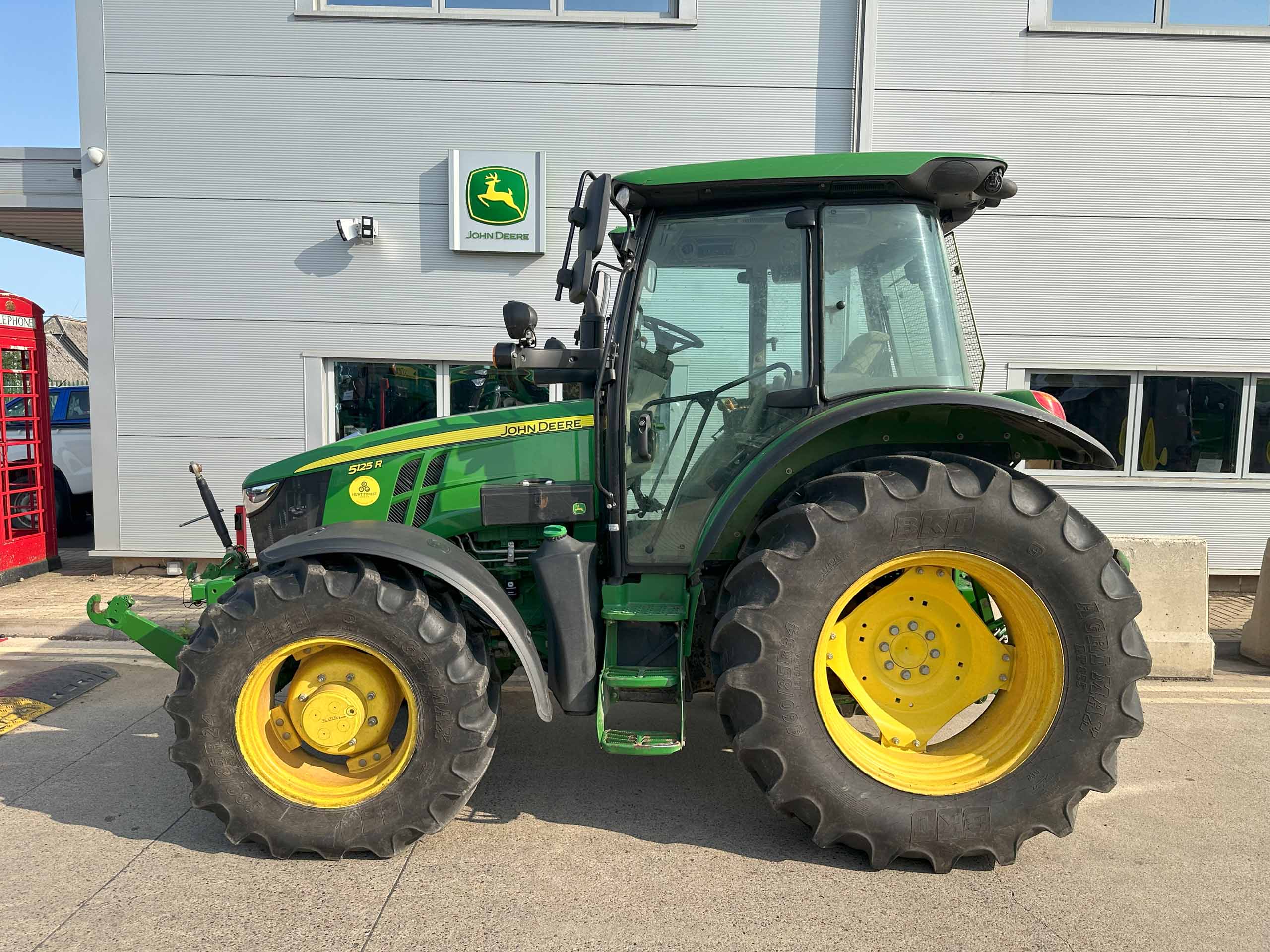 John Deere 5125R