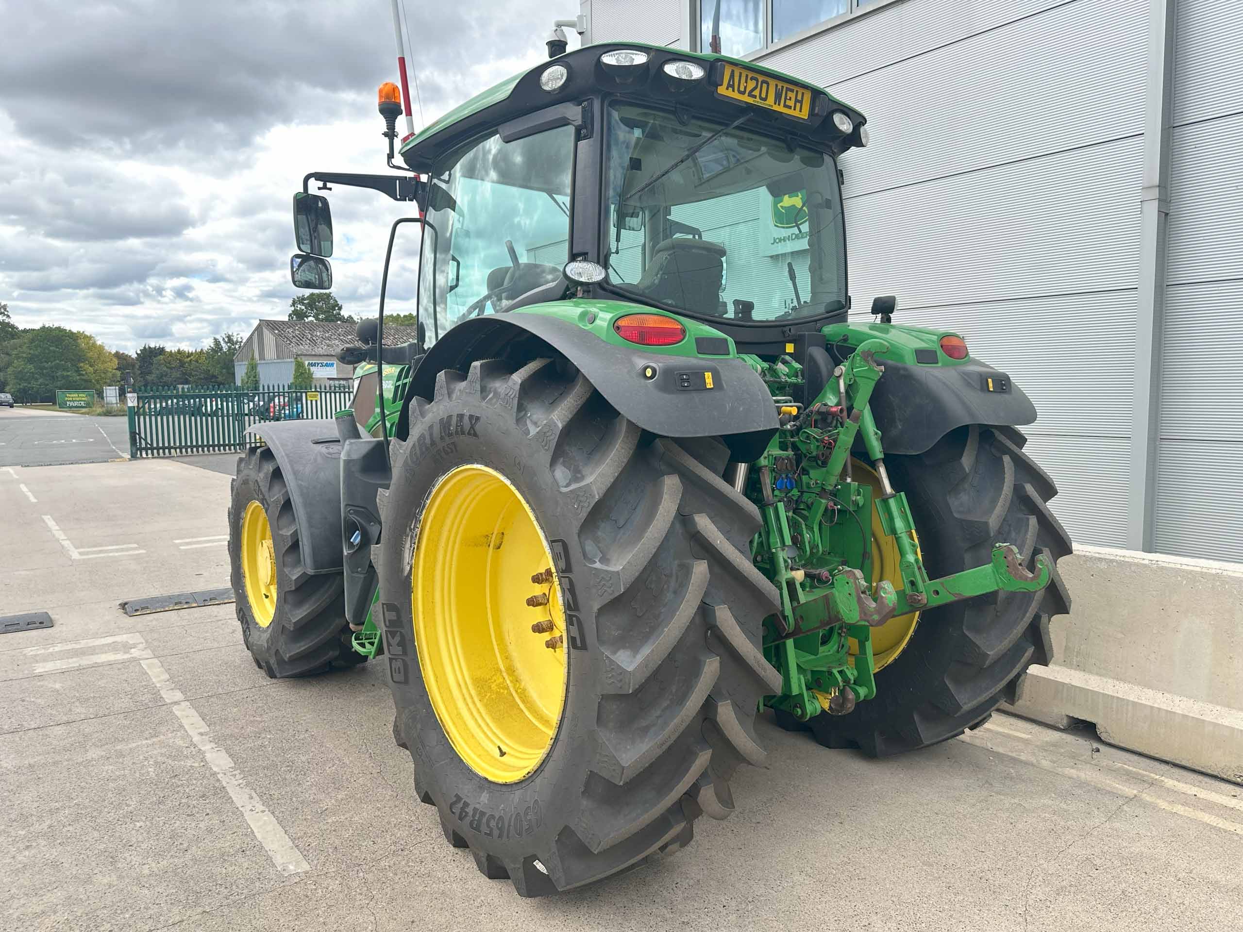 John Deere 6155R