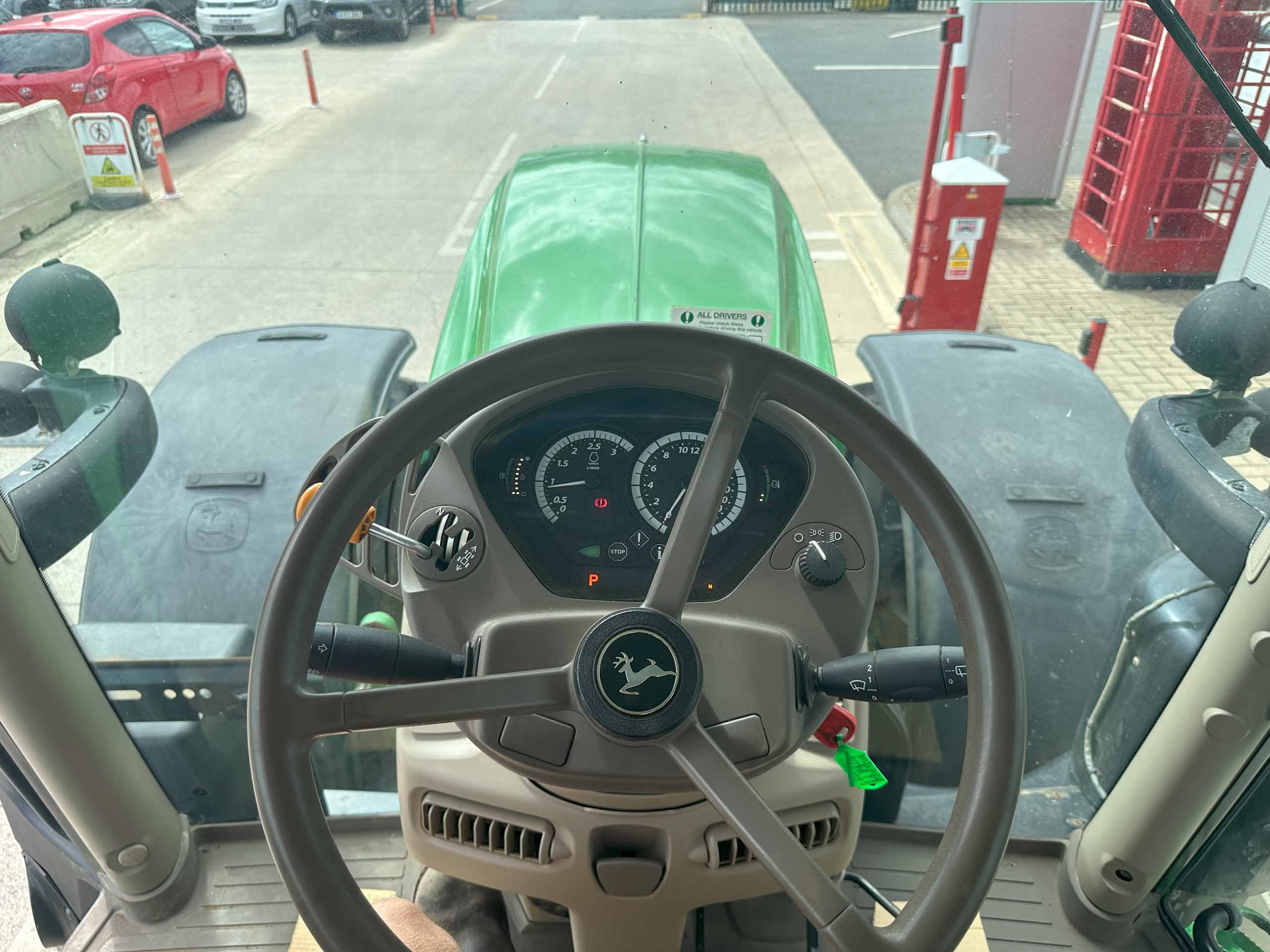 John Deere 6155R