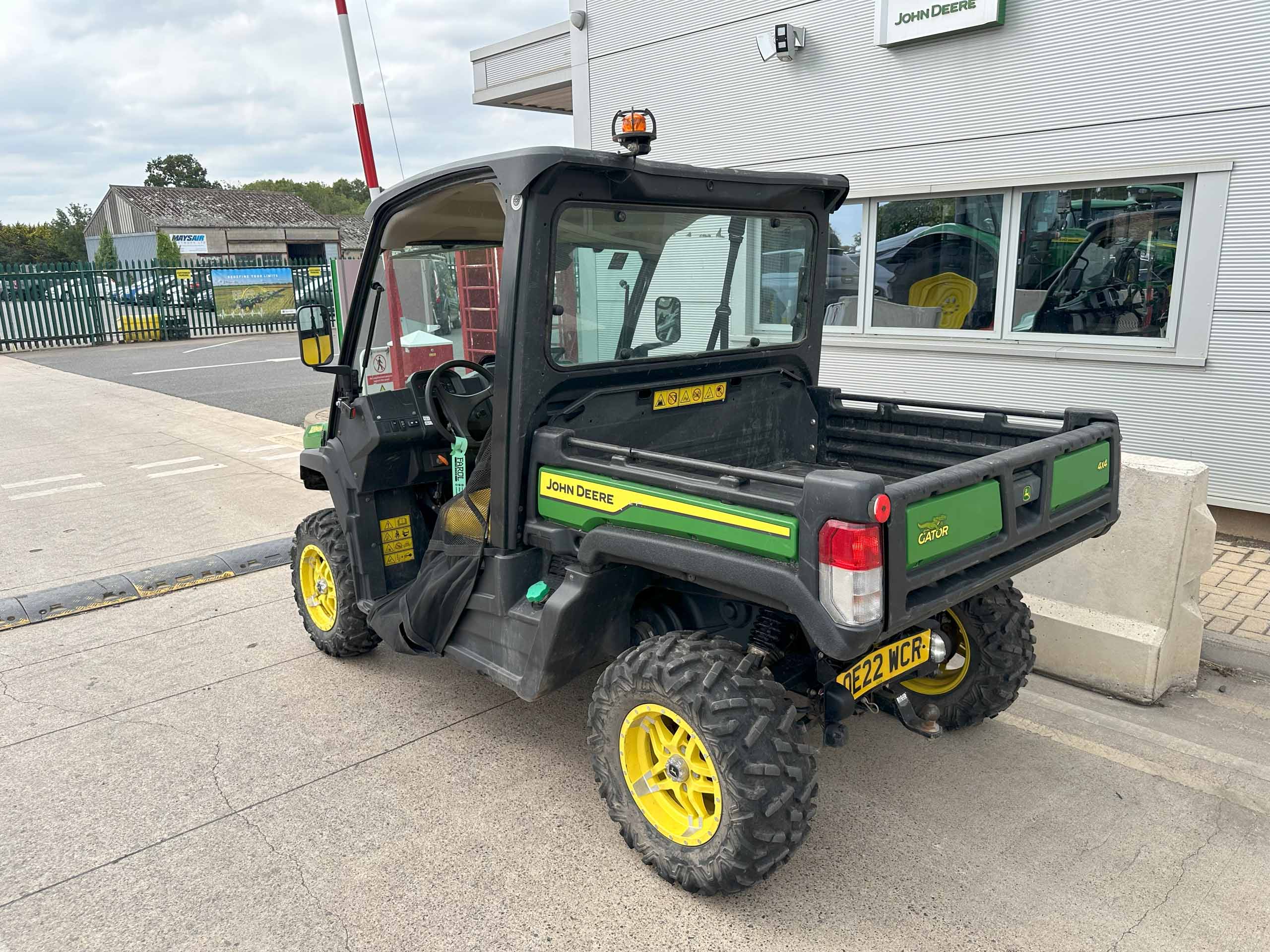 John Deere XUV865M Gator
