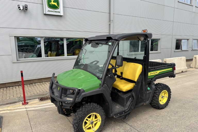 John Deere XUV865M Gator