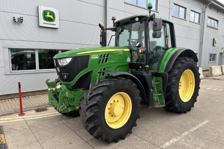 John Deere 6155M