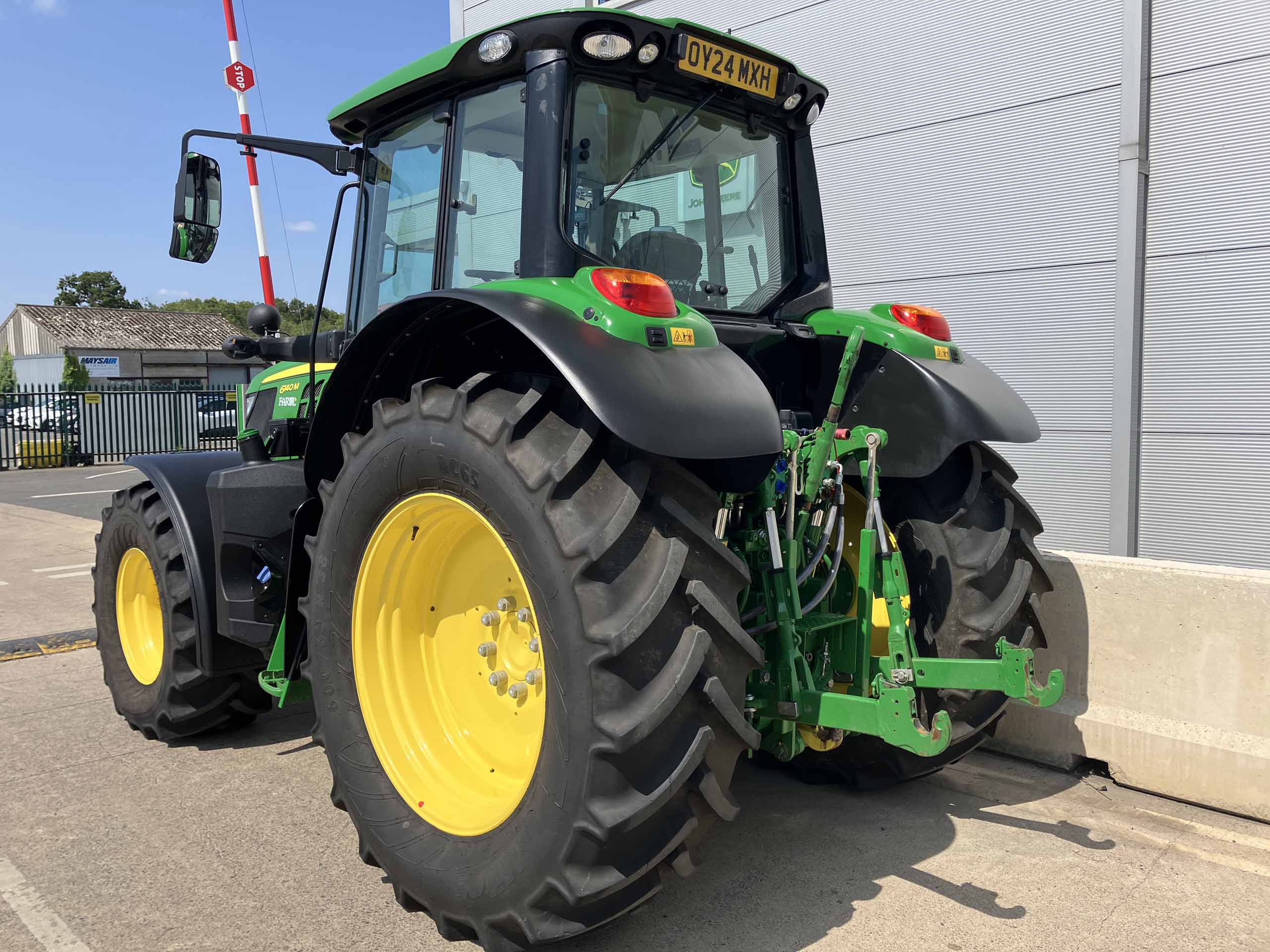 John Deere 6140M