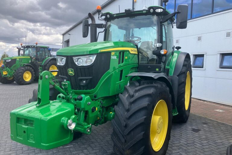 John Deere 6R 155