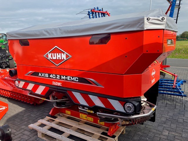 Kuhn AXIS 40.2 M EMC W PRO VS8