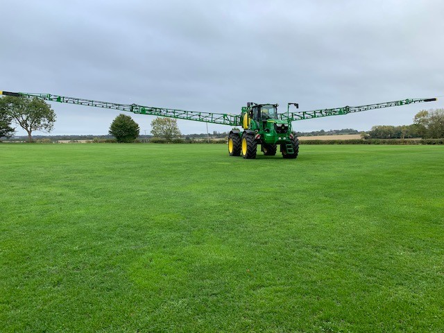 John Deere R4150i