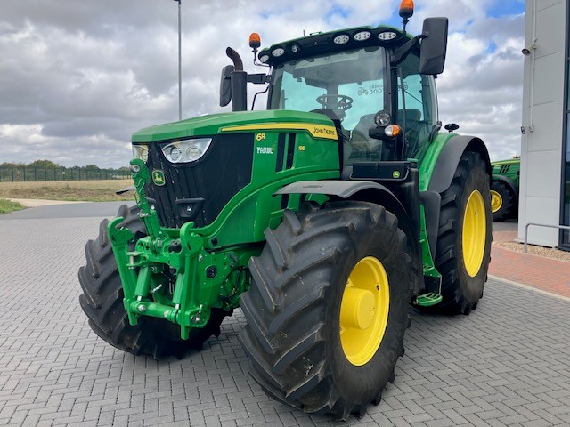 John Deere 6R 195