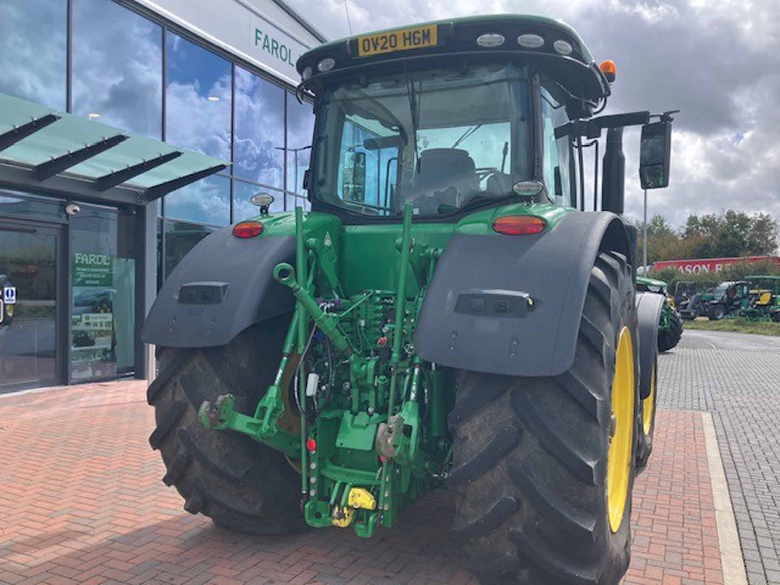 John Deere 7310R