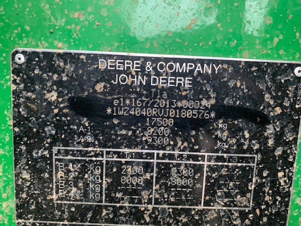 John Deere R4040i - Image 13