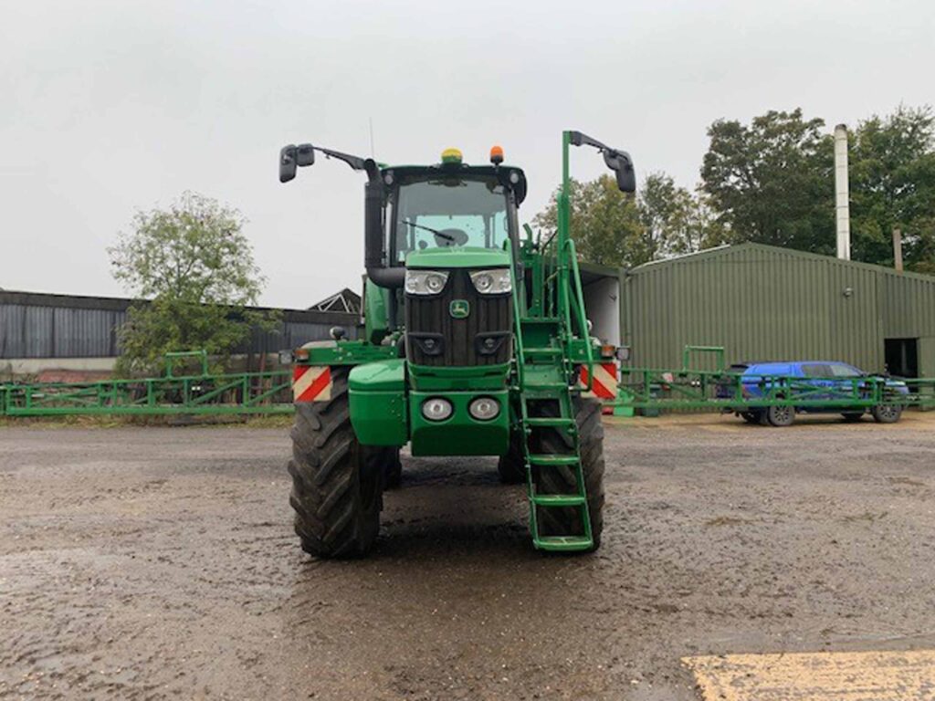 John Deere R4040i - Image 14