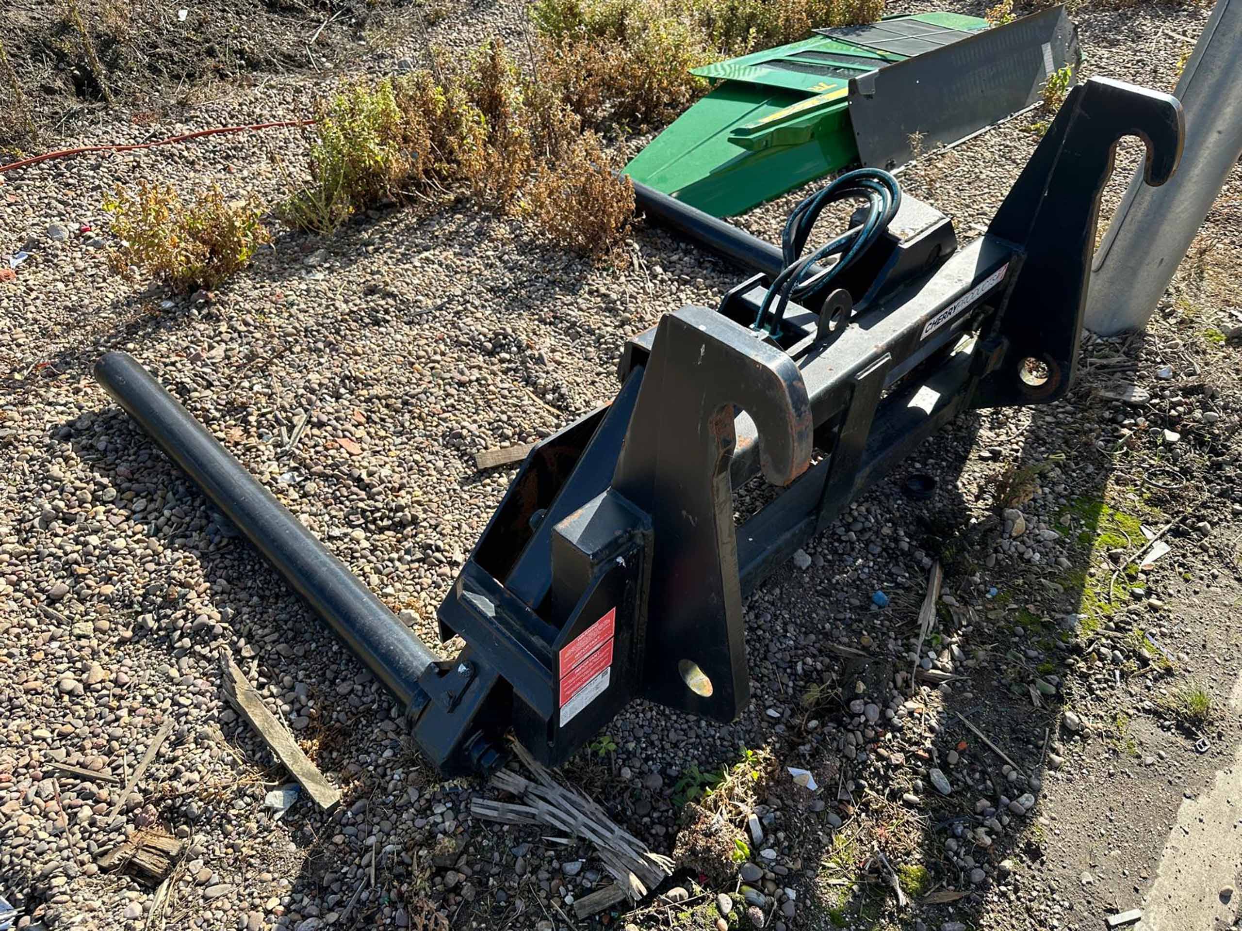Cherry Products CH30C Bale spikes W/roller