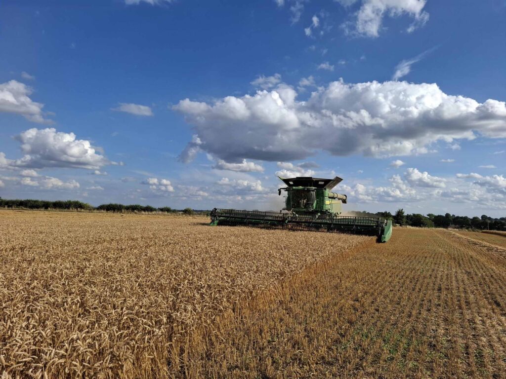 John Deere X9 1100 - Image 3