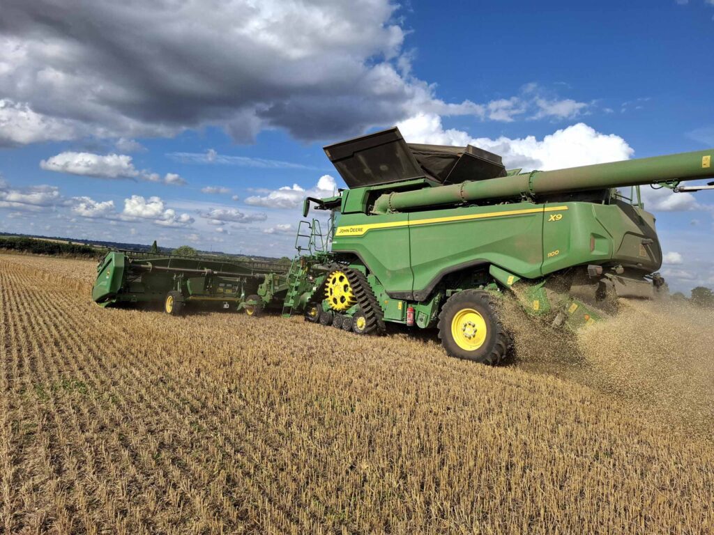 John Deere X9 1100 - Image 4