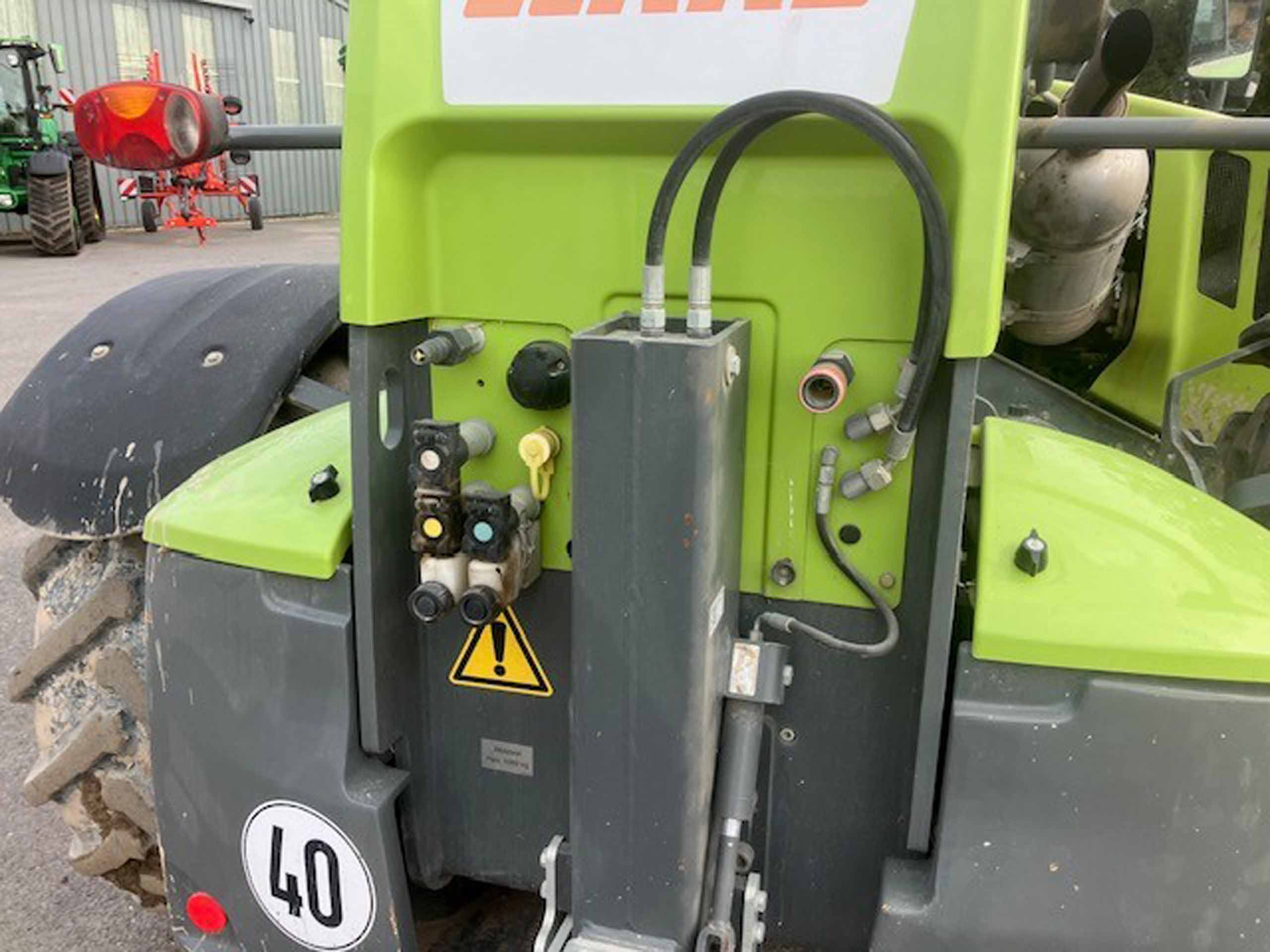 CLAAS Scorpion 7050