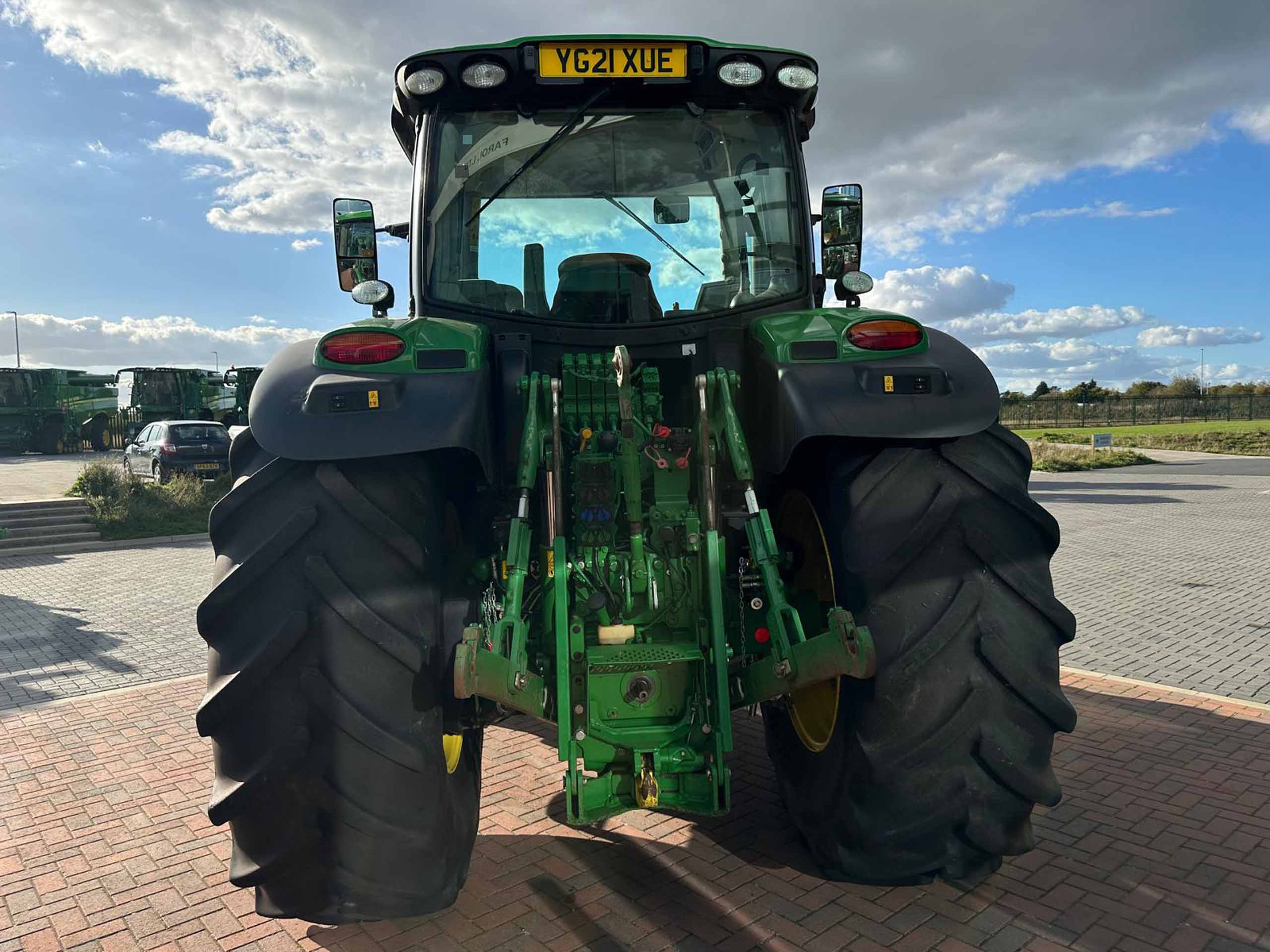 John Deere 6195R