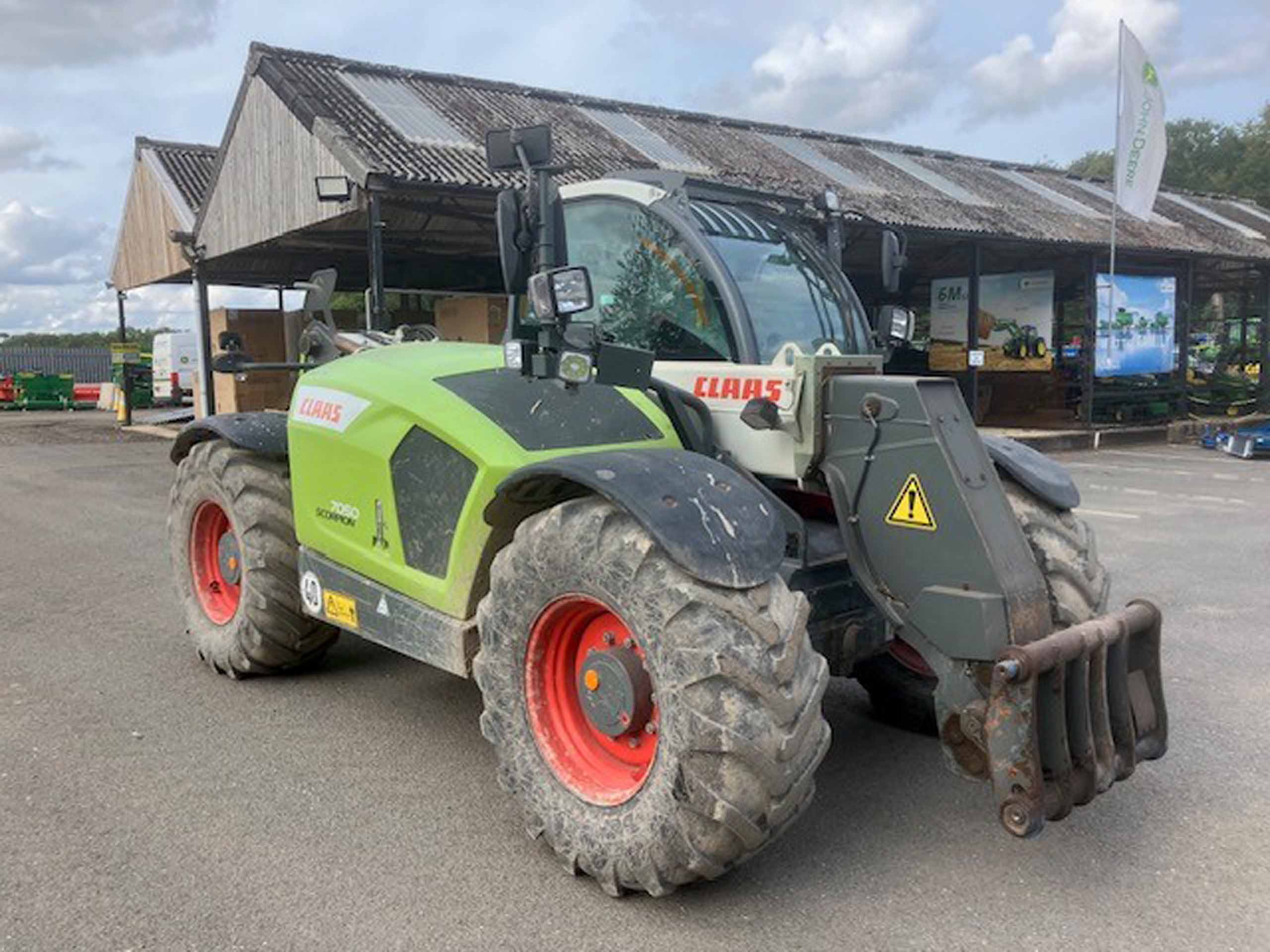 CLAAS Scorpion 7050