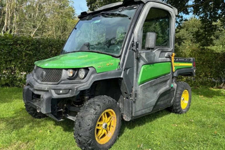 John Deere XUV865M Gator