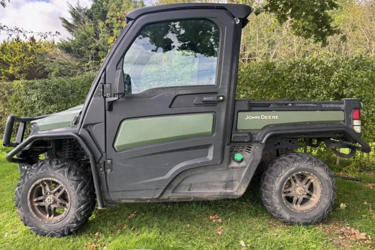 John Deere XUV865M Gator