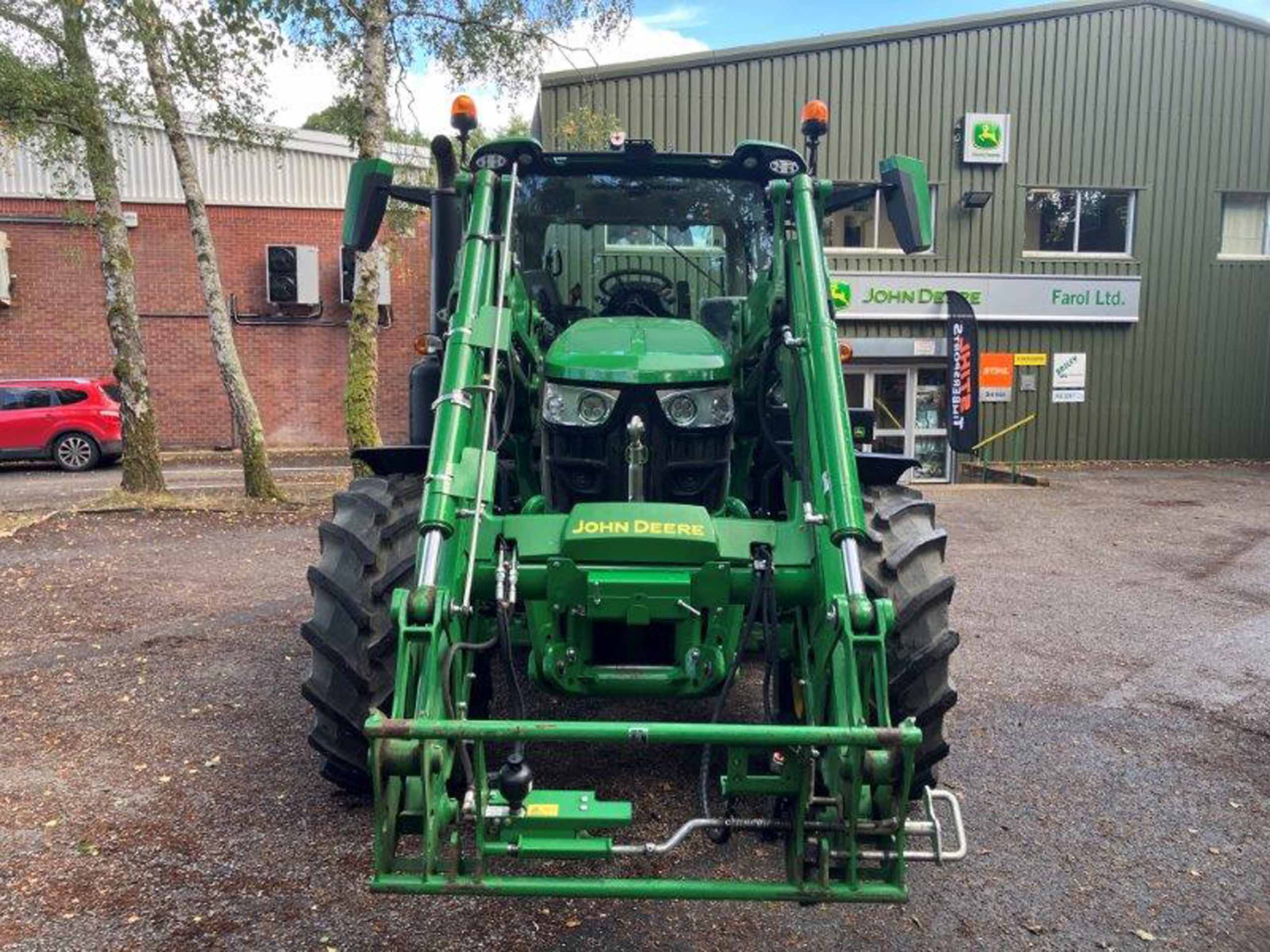 John Deere 6R 150