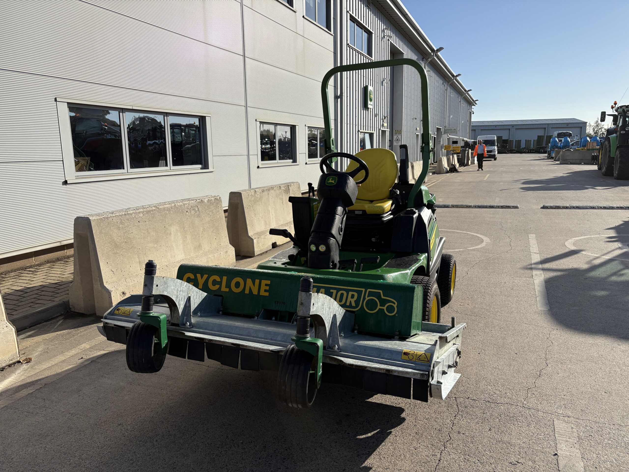 John Deere 1570